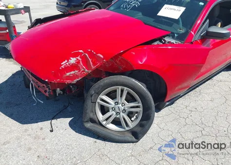 2012 Ford Mustang V6 z USA, uszkodzony, nr VIN 1ZVBP8AM3C5264452